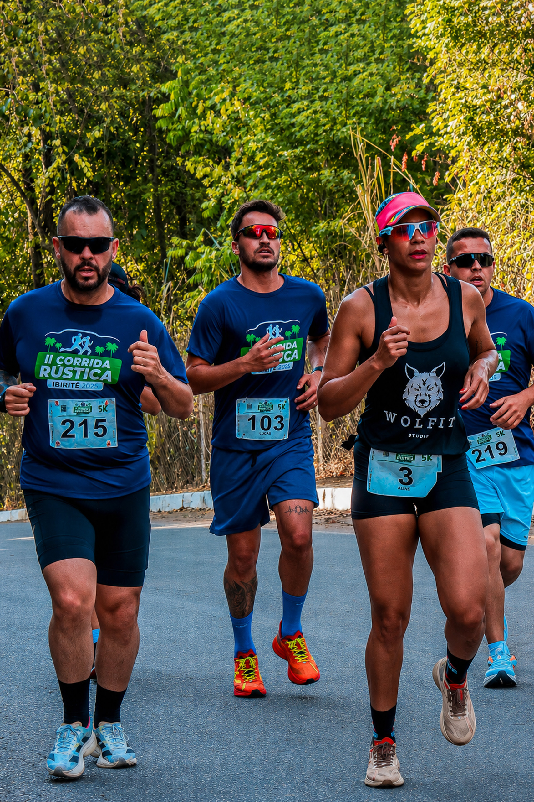 Atletas na 3ª Corrida Rústica de Ibirité